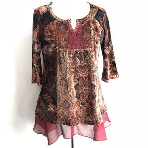 One World Apparel Women's Velour Top small